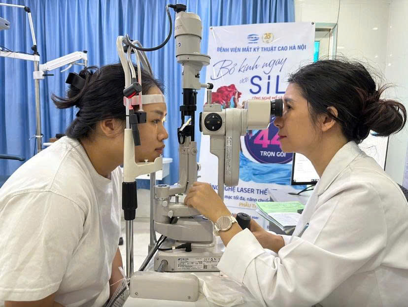 tu-lasik-den-silk-–-cuoccach-mangkhuc-xa-tai-hitec